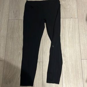 Black pull up lole pants